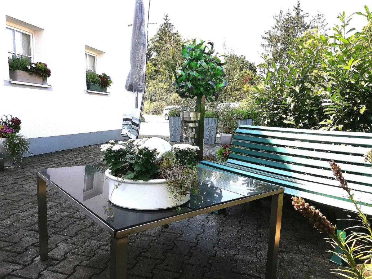 Ferienwohnung Hirmer Zirndorf Exterior photo